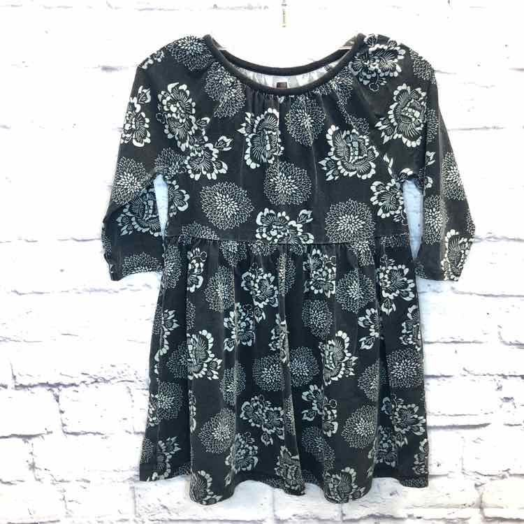 Tea Gray Size 6 Girls Dress