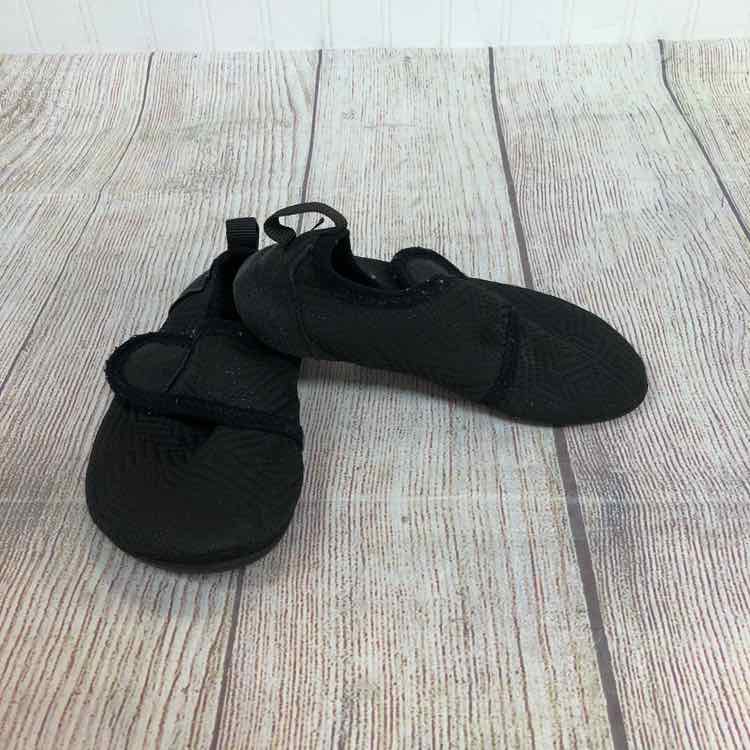 Black Size 7 Boys Water Shoes