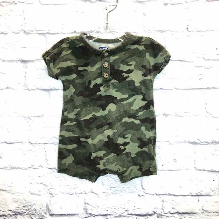 Old Navy Camo Size 3-6 Months Boys Romper