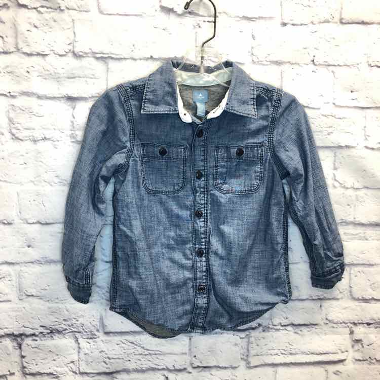 Gap Denim Size 5 Boy Polo or Button Down