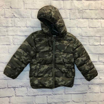 Boy's Clothing & Accessories