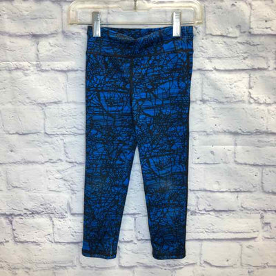 Girl's Clothing & Accessories