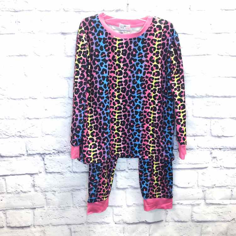 Pete + Lucy Multi-Color Size 5 Girls 2 Piece Outfit