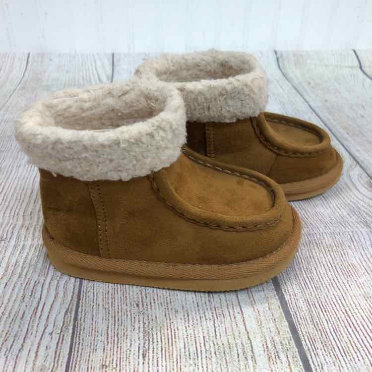 Gap Brown Size 6 Boys Slippers