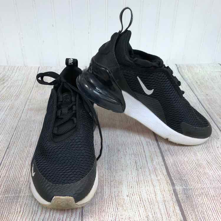 Nike Black & White Size 1.5 Boys Sneakers