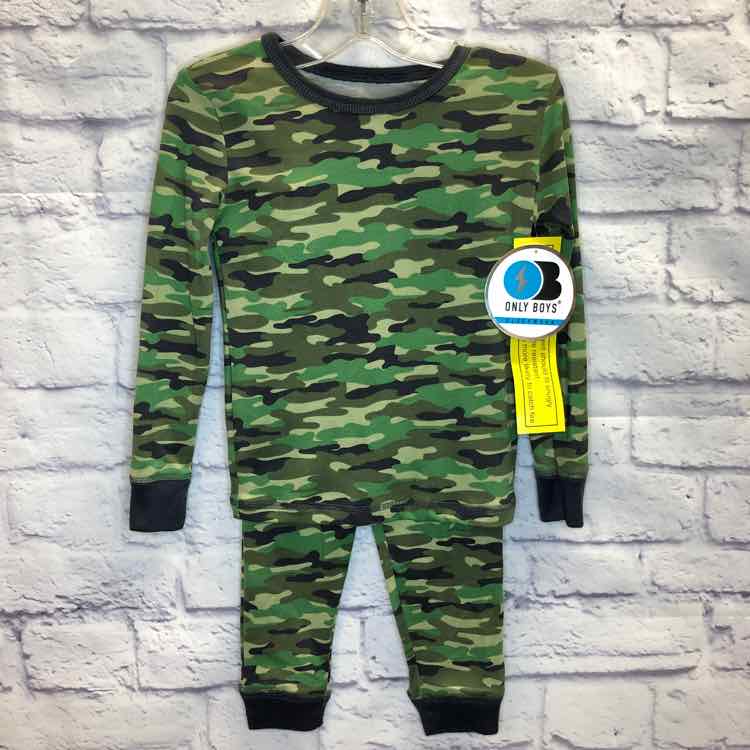 Only Boys Camo Size 4T Boys Pajamas