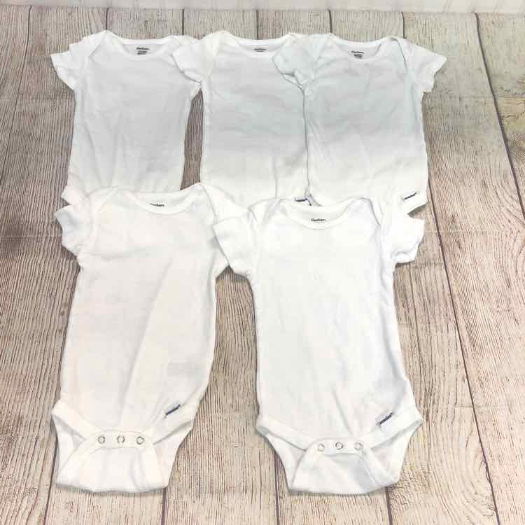 Gerber White Size 3-6 Months Boys Bodysuit