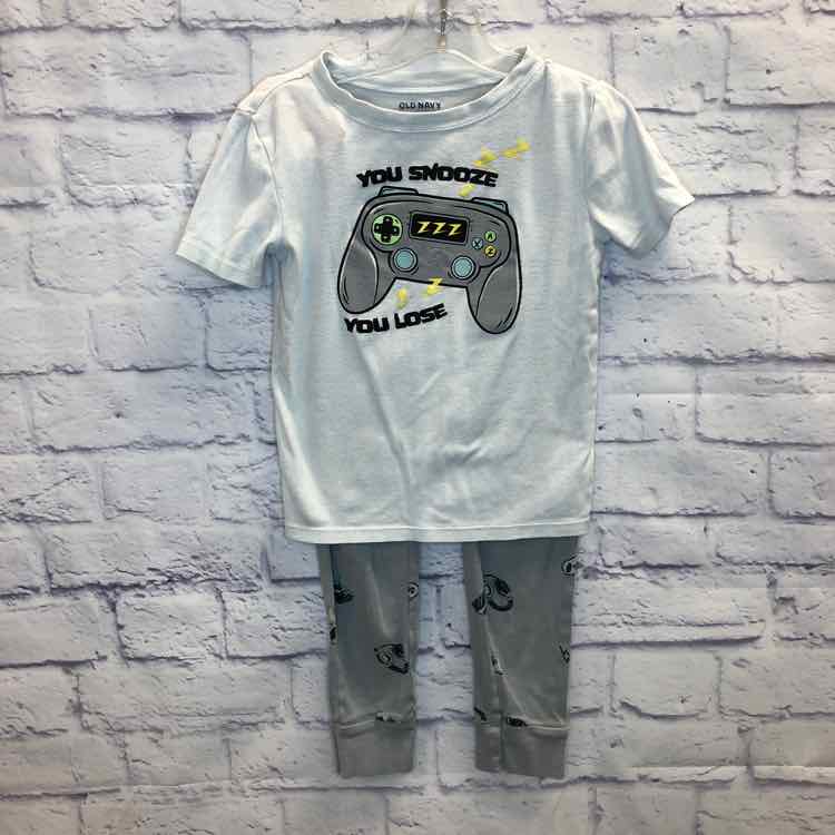 Old Navy Gray Size 6 Boys Pajamas