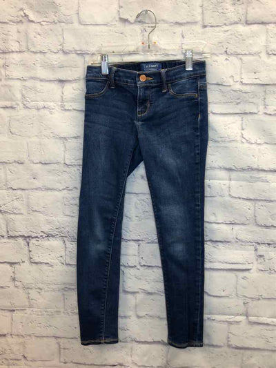 Girl's Clothing & Accessories