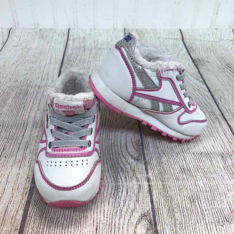 Reebok Peppa Pig White Size 5 Girls Sneakers