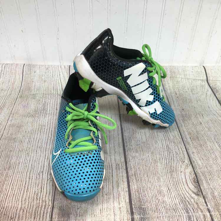 Nike Blue Size 2 Girls Cleats