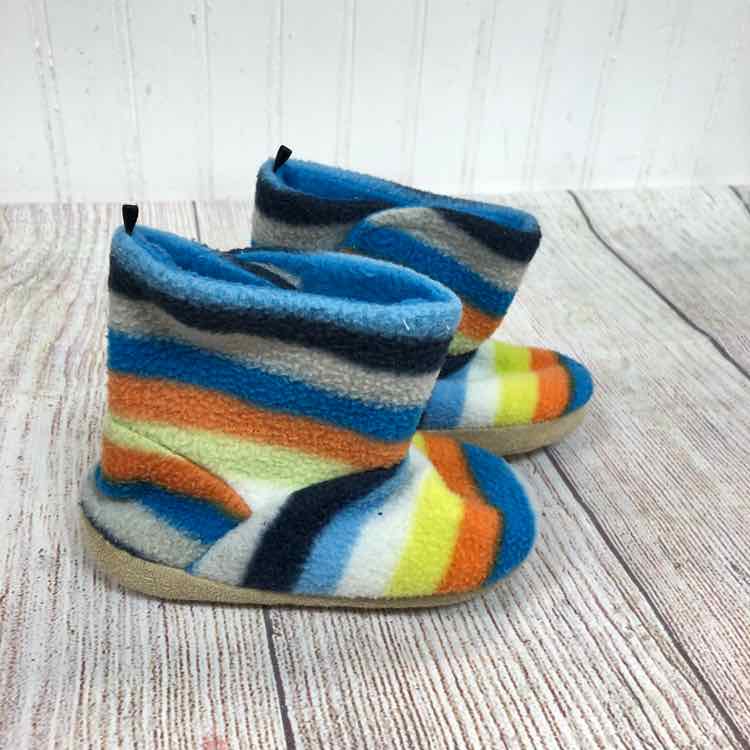 Old Navy Stripe Size 5 Boys Slippers