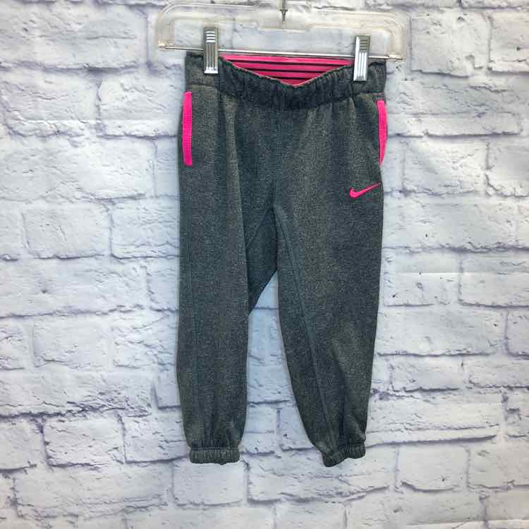 Nike Gray Size 3T Girls Athletic Pants
