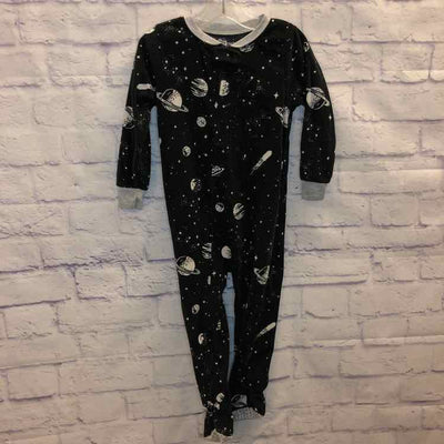 Boy's Clothing & Accessories