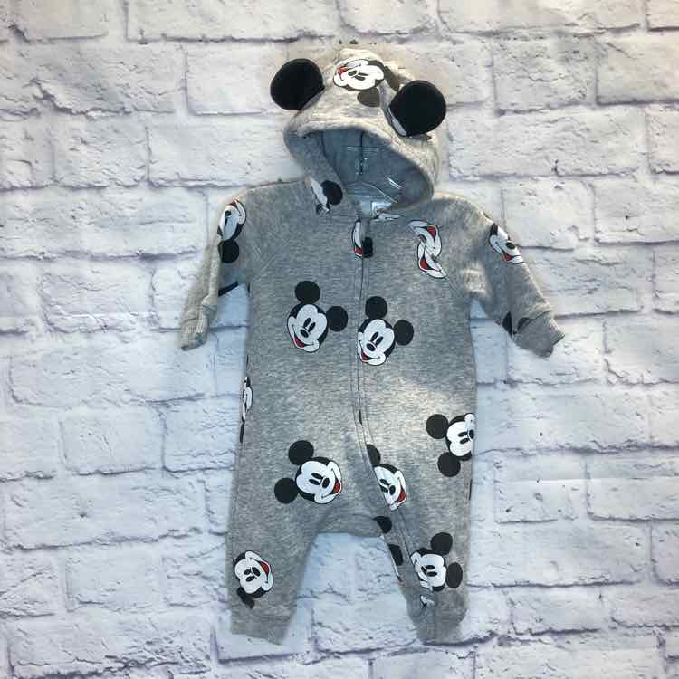 H&M Gray Size 0-3 Months Boys Romper