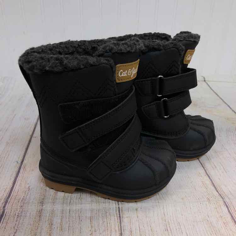 Cat & Jack Black Size 5 Boys Snow Boots
