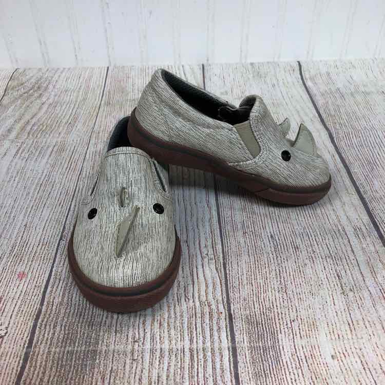 Genuine Kids Gray Size 7 Boys Casual Shoes