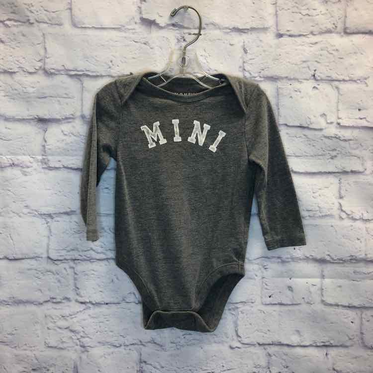 Old Navy Gray Size 6-12 months Boys Bodysuit