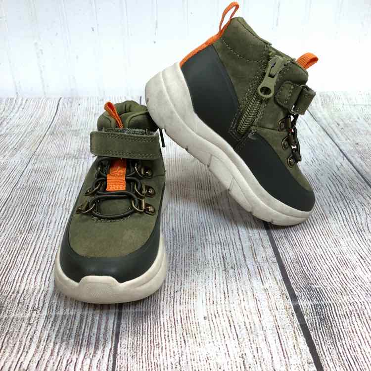 Cat & Jack Green Size 7 Boys Boots