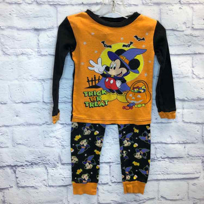 Boy's Clothing & Accessories