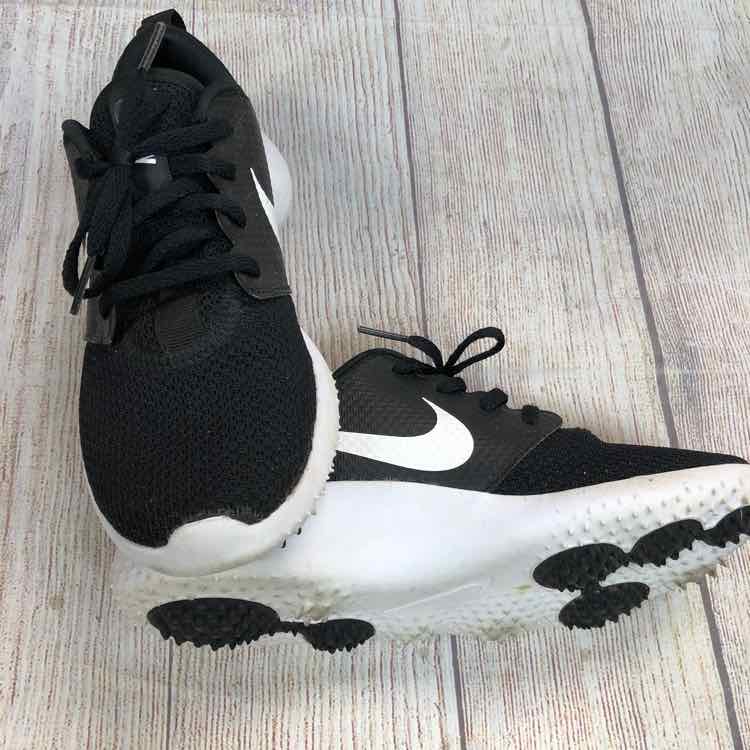 Nike Black & White Size 3 Boys Golf Shoes