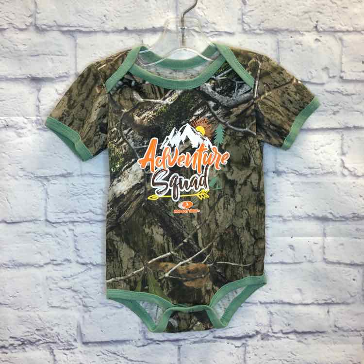 Mossy Oak Camo Size 24 Months Boys Bodysuit