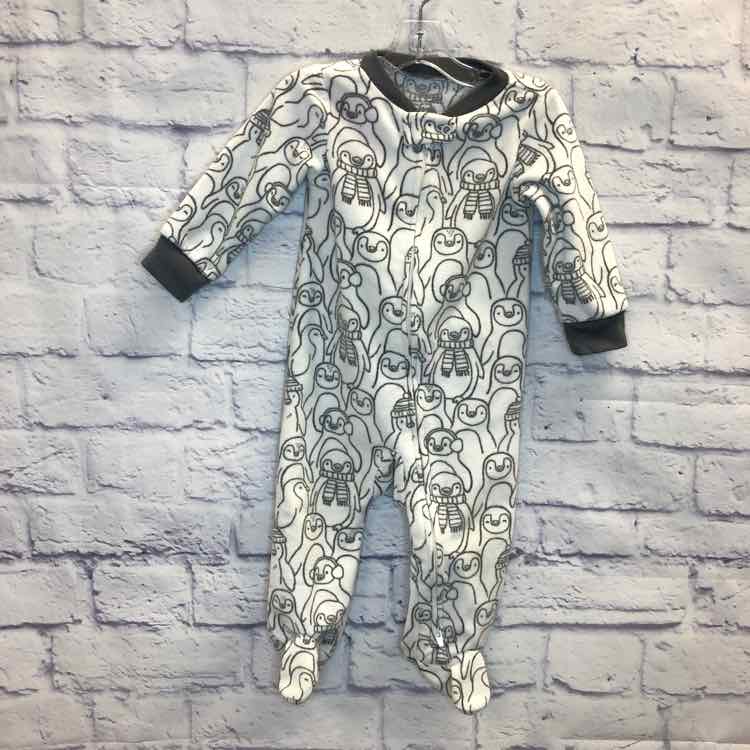 Simple Joys White Size 6-9 Months Boys Sleeper