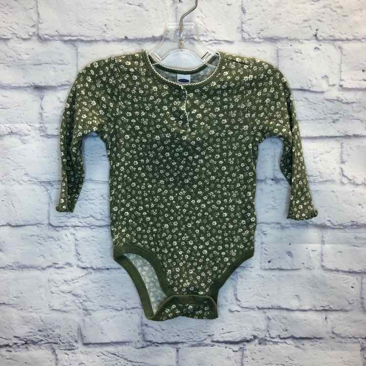 Old Navy Green Size 12-18 months Girls Bodysuit