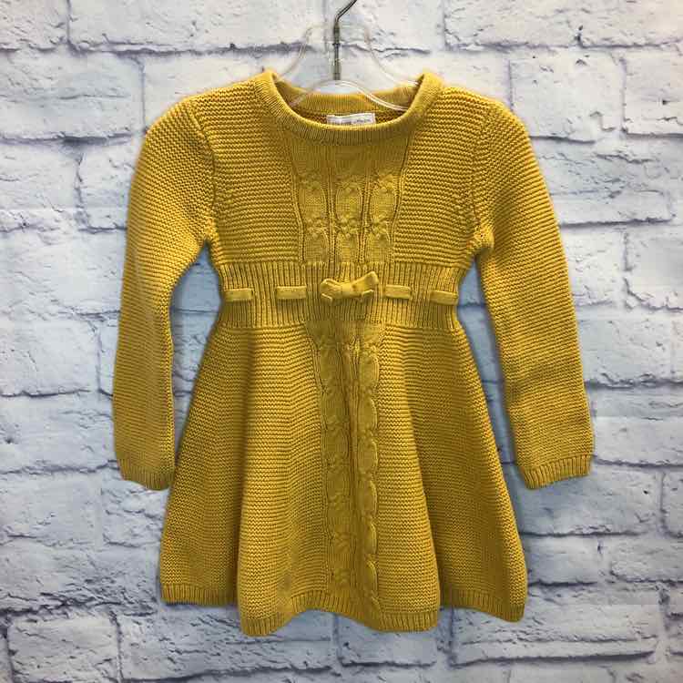 Adrienne Vittadini Girls Gold Size 2T Girls Dress