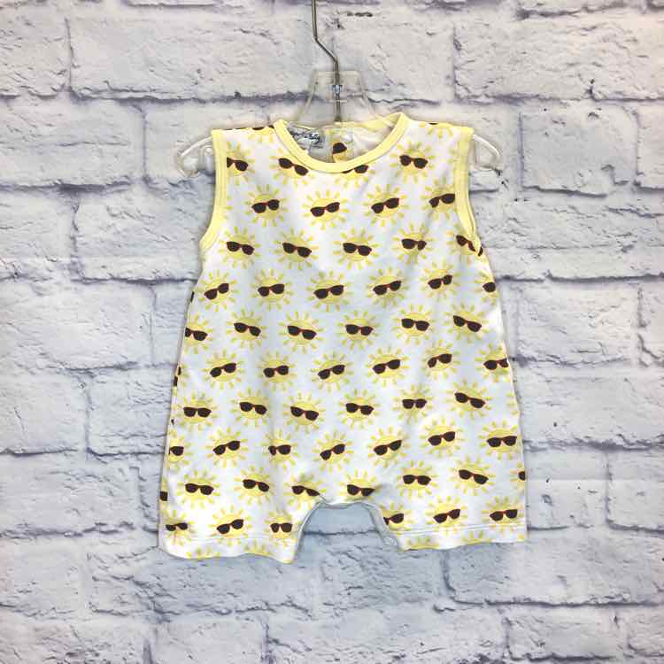 Magnolia Baby Yellow Size 9 Months Boys Romper