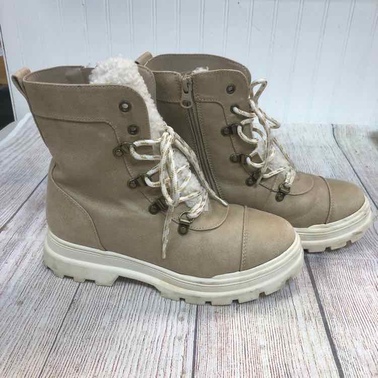 Art Class Tan Size 4 Girls Boots