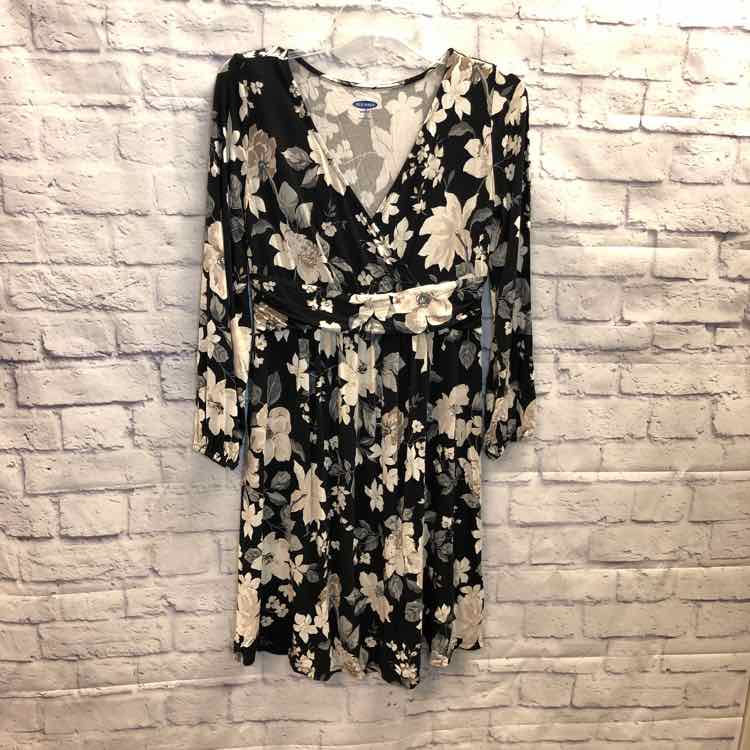 Old Navy Floral Size S Maternity Dress