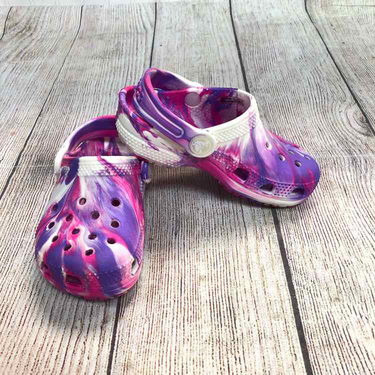 Pink & Purple Size 8 Girls Crocs