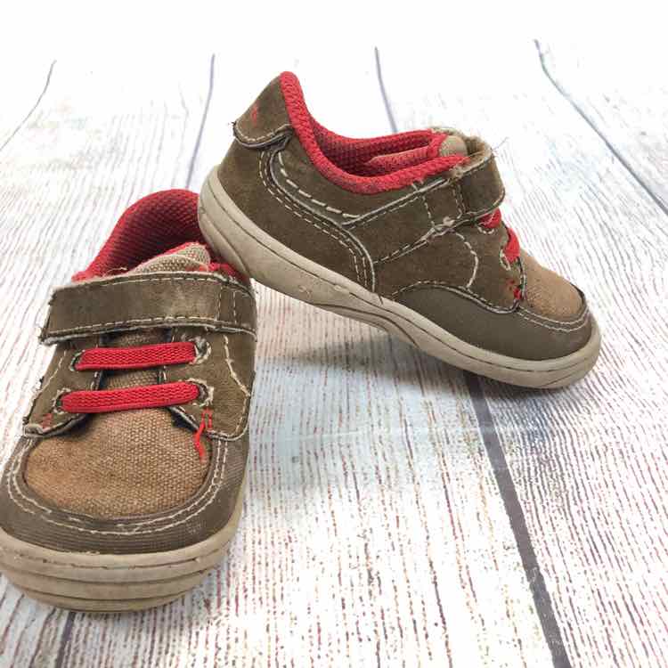 Stride Rite Brown Size 4 Boys Casual Shoes