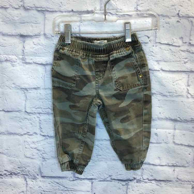 Boy's Clothing & Accessories