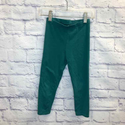 Girl's Clothing & Accessories