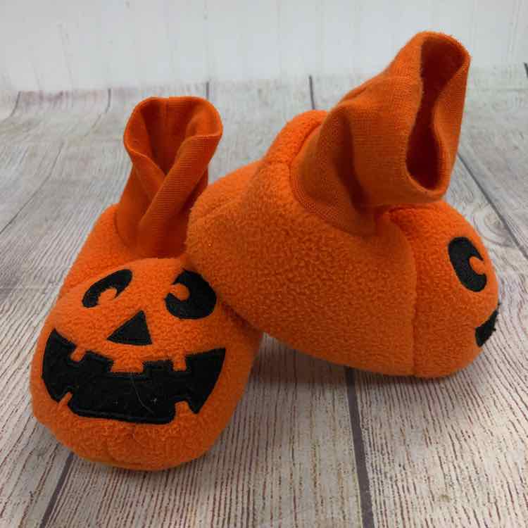 Gymboree Orange Size 5 Boys Slippers