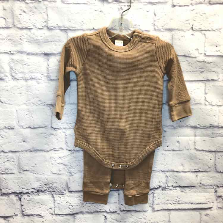 Goumi Brown Size 6-12 months Boys 2 Piece Outfit