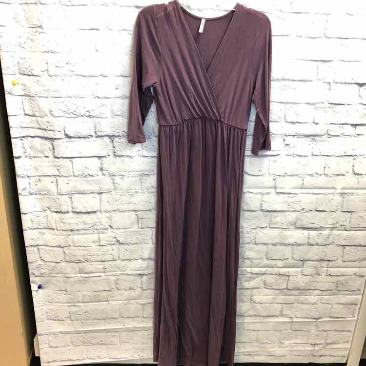 Mother Bee Maternity Purple Size L Maternity Dress