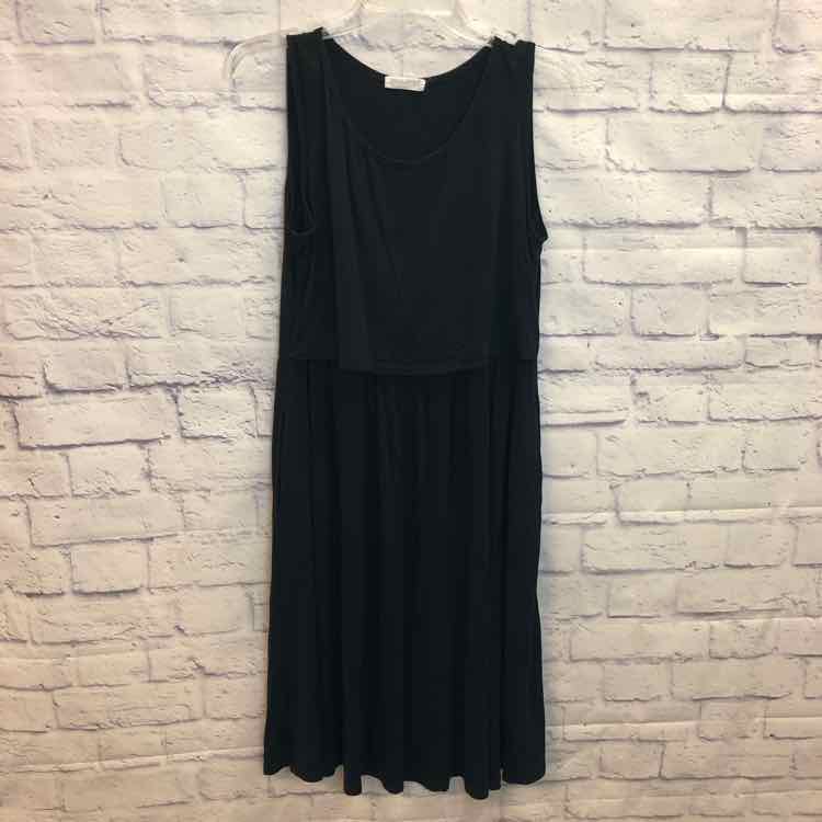 Smallshow Black Size L Nursing Dress