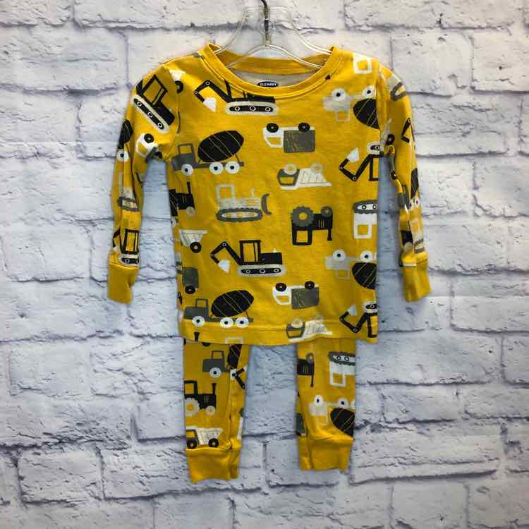 Old Navy Yellow Size 2T Boys Pajamas