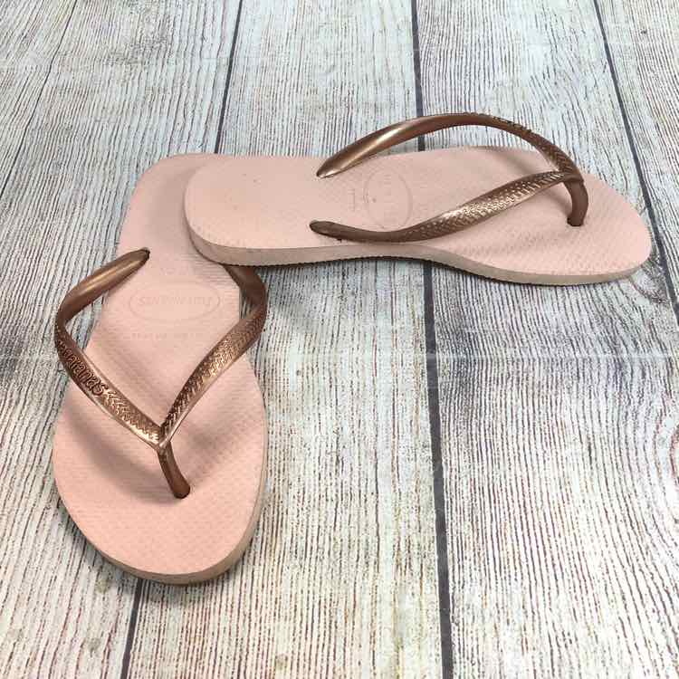 Havaianas Pink Size 3 Girls Flip Flops