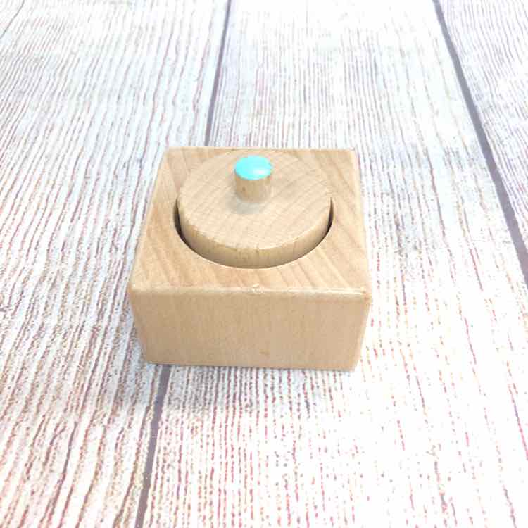 Lovevery Pincer Puzzle Montessori