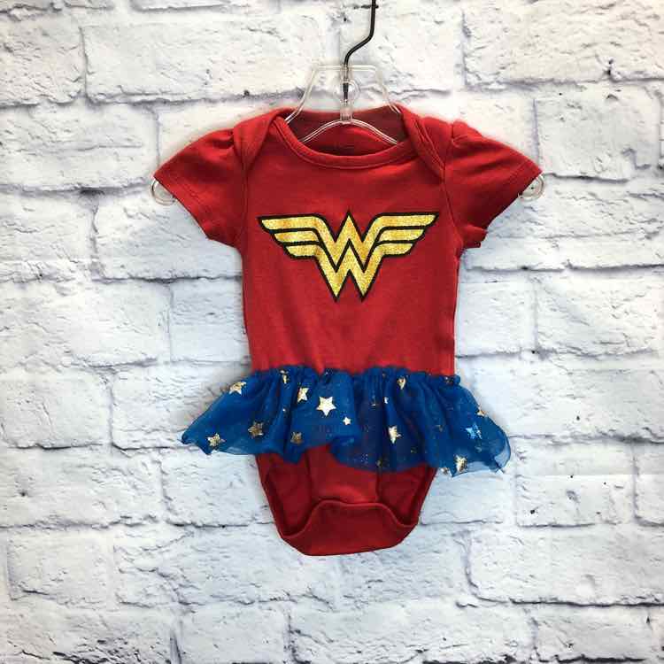 Wonder Woman Red Size 6-9 Months Girls Bodysuit
