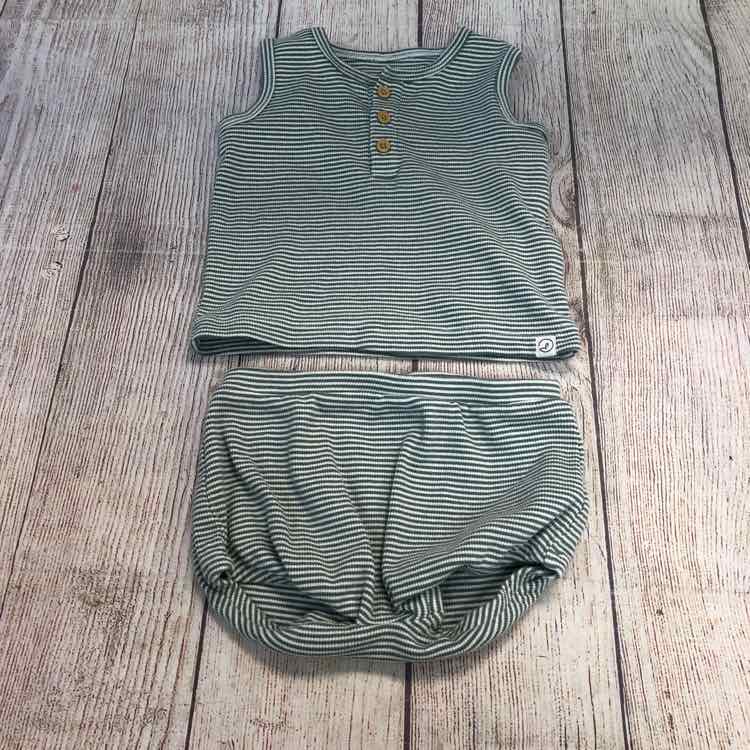 Little Planet Green Size 9 Months Boys 2 Piece Outfit