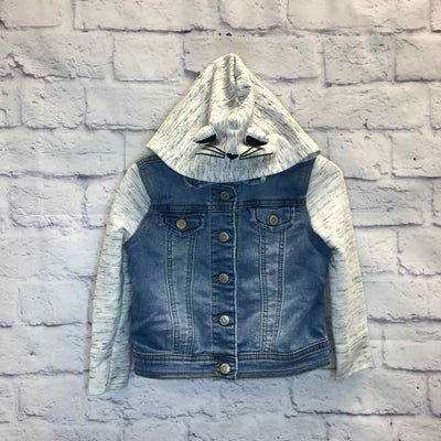 Girl's Clothing & Accessories