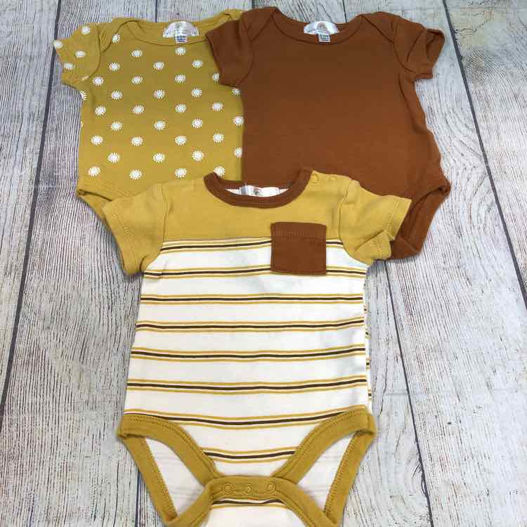Willow + Whimsy Yellow Size 0-3 Months Boys Bodysuit