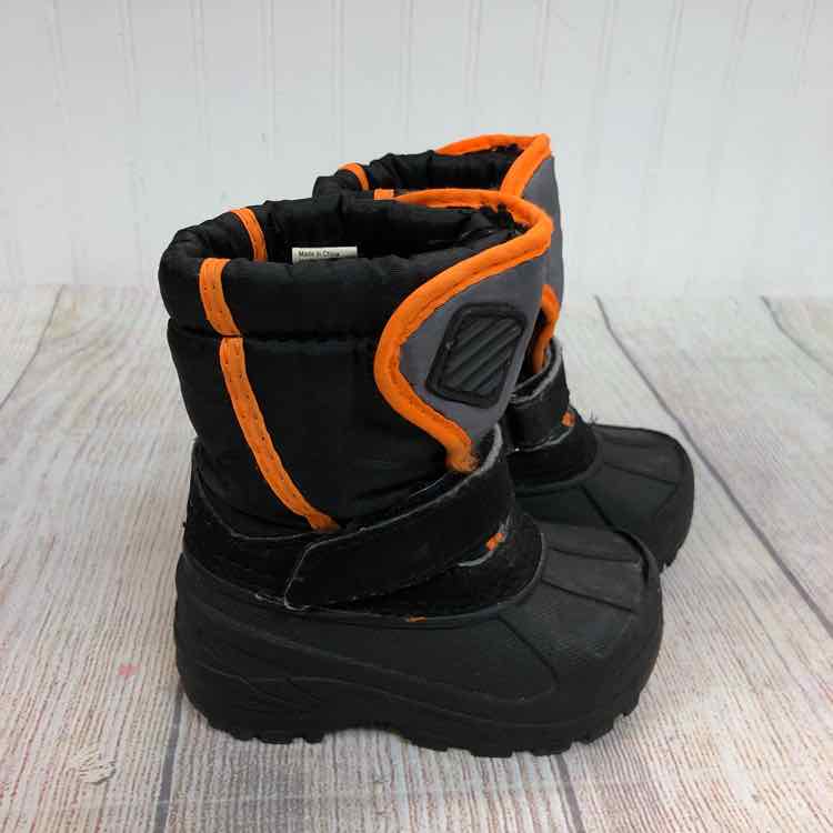 Gray Size 5 Boys Snow Boots