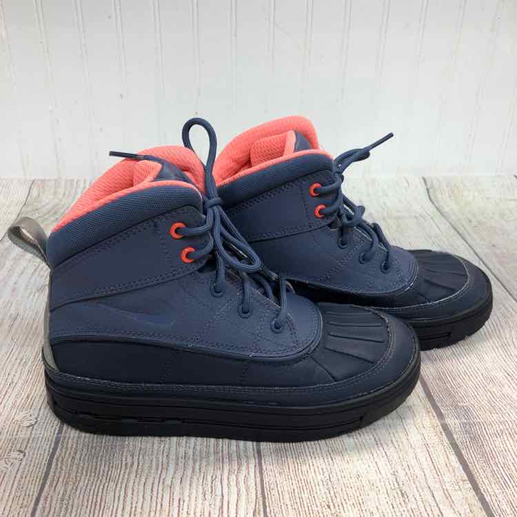 Nike Blue Size 2 Girls Boots
