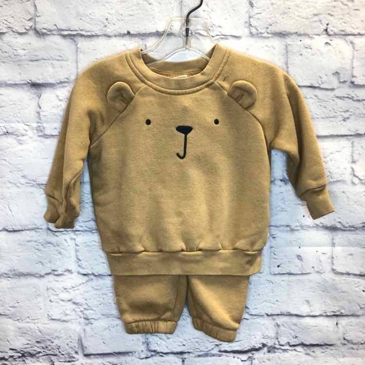 Gap Brown Size 6-12 months Boys 2 Piece Outfit